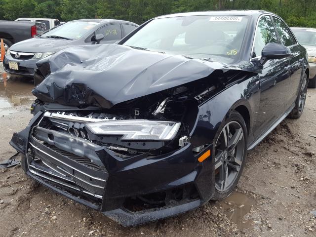 Audi A4 2.0T quattro Premium Plus