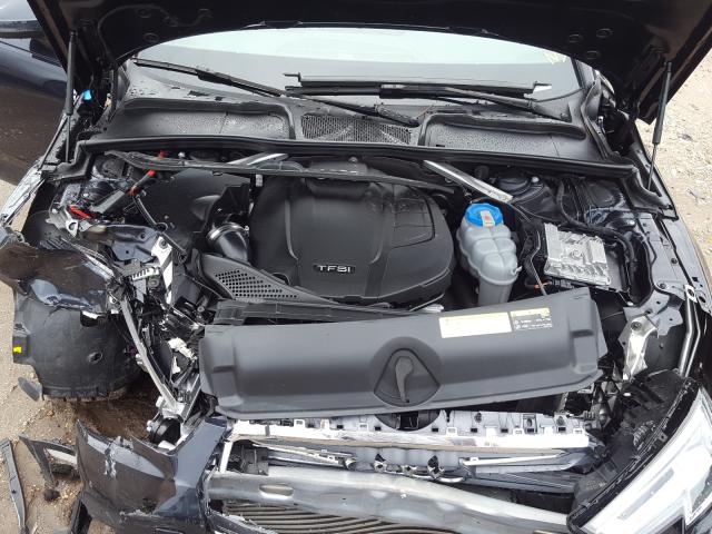 Audi A4 2.0T quattro Premium Plus