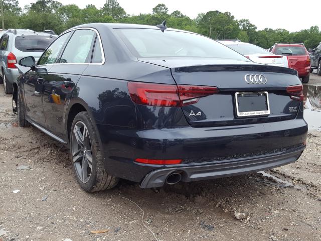 Audi A4 2.0T quattro Premium Plus