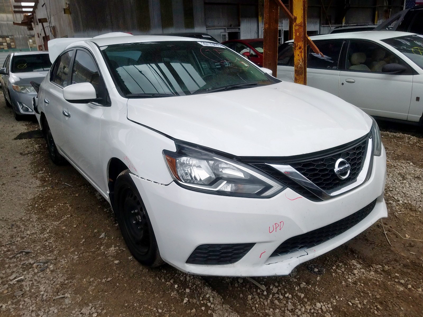 Salvage Nissan Sentra Image