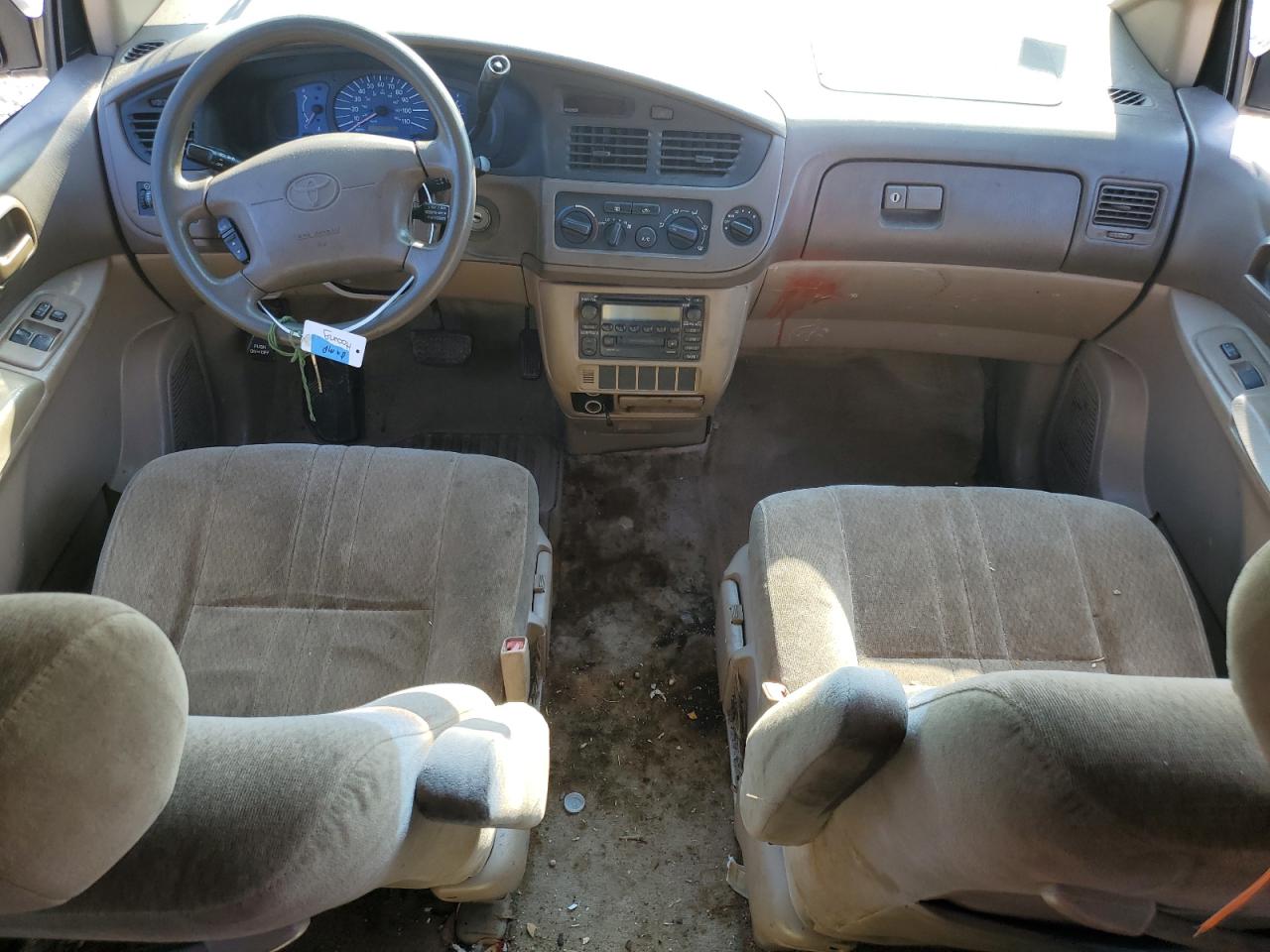 Toyota Sienna Ce
