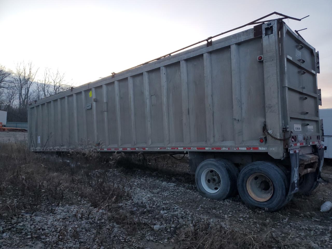 Semi Trailer