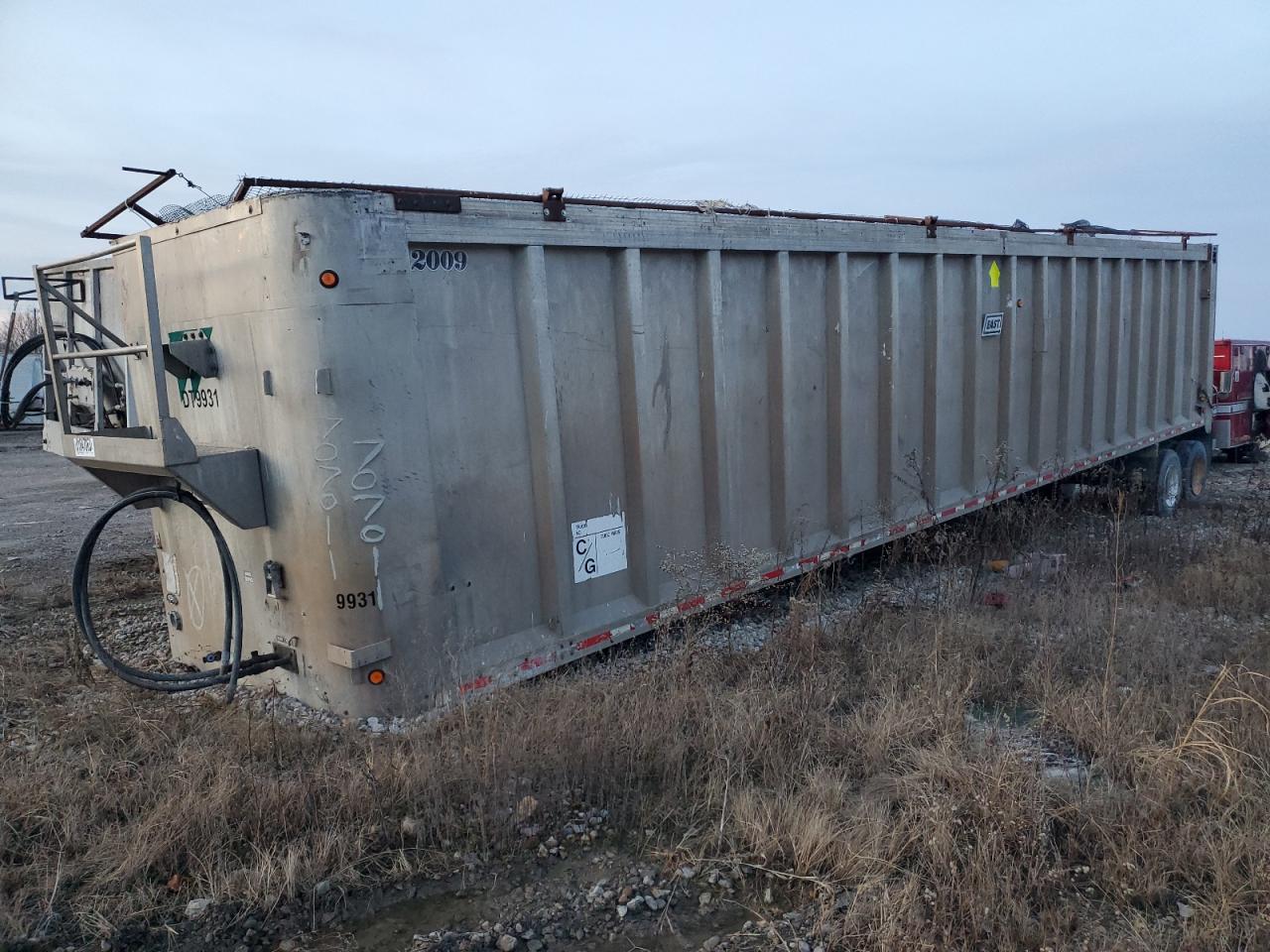 Semi Trailer