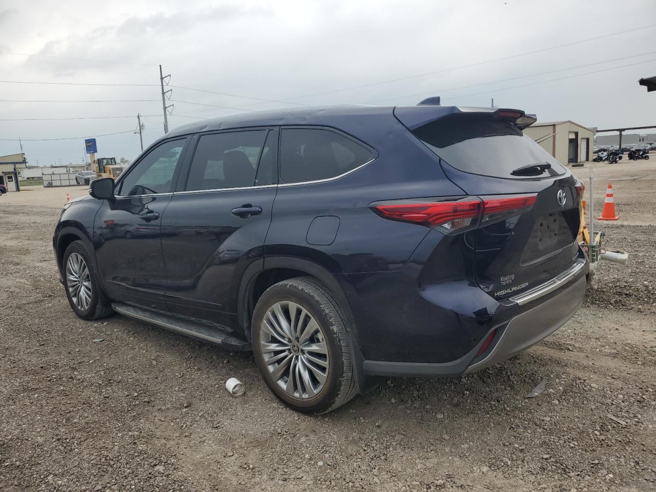 Toyota Highlander Hybrid Platinum