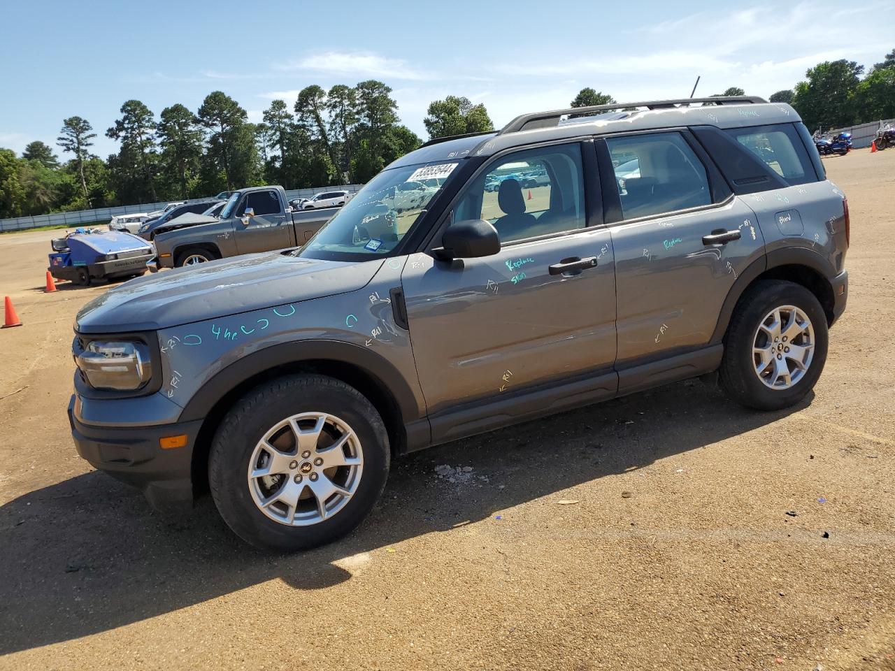 Salvage Ford Bronco Image
