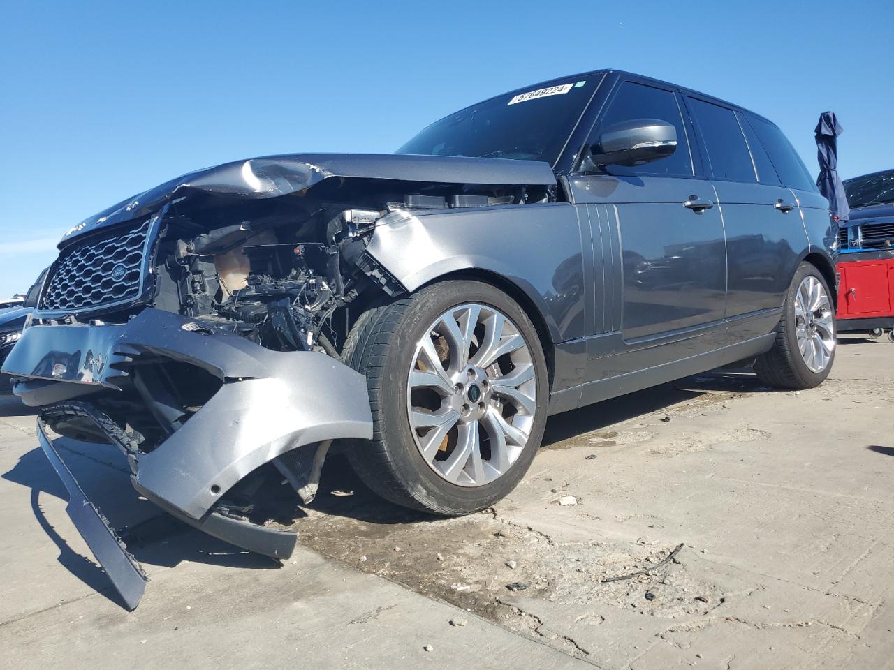 Salvage Land Rover Range Rover Image