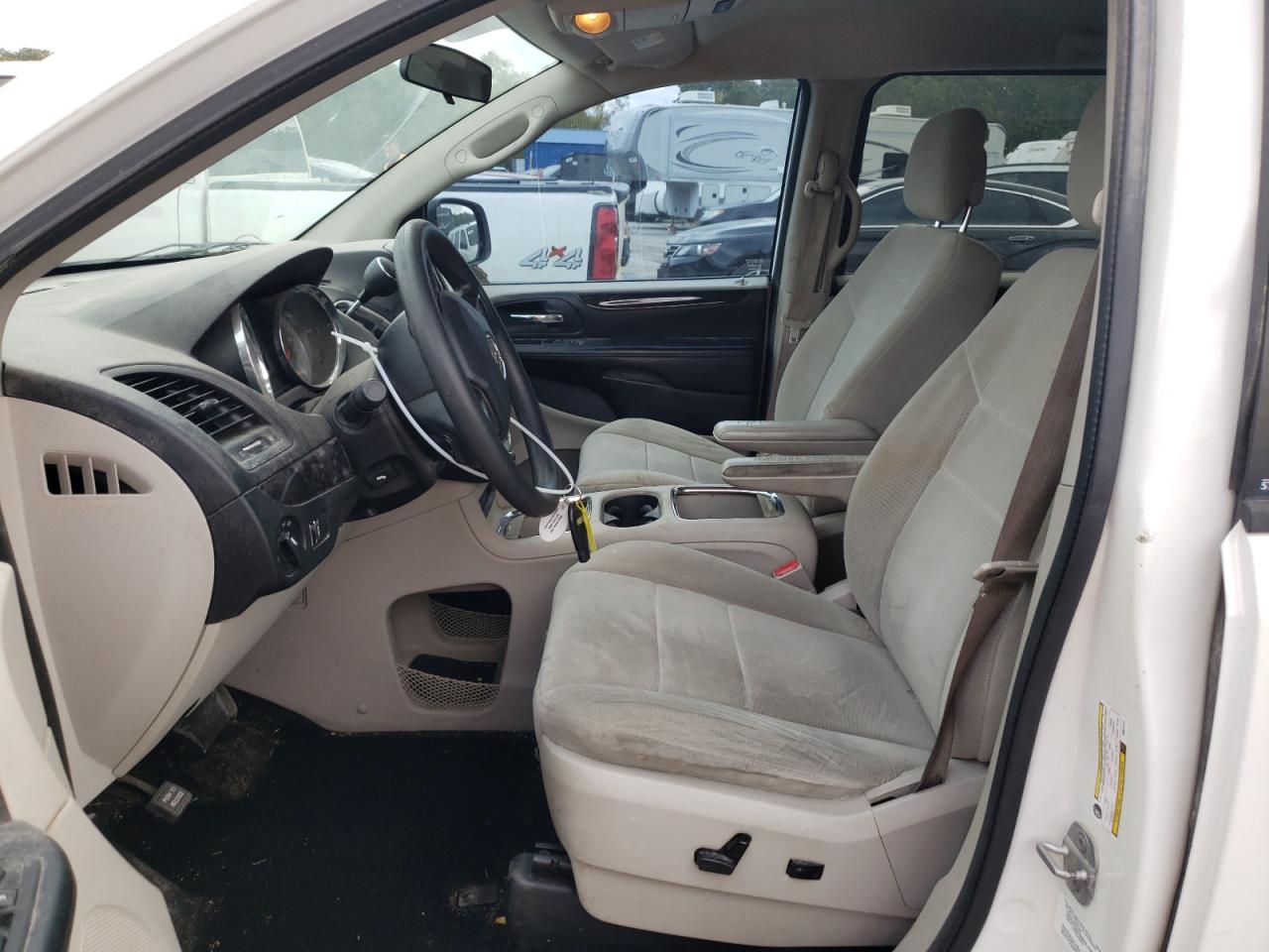Dodge Caravan Sxt