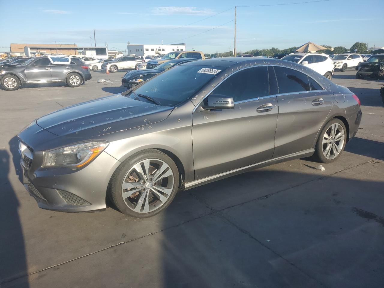 Salvage Mercedes-Benz Cla-class Image