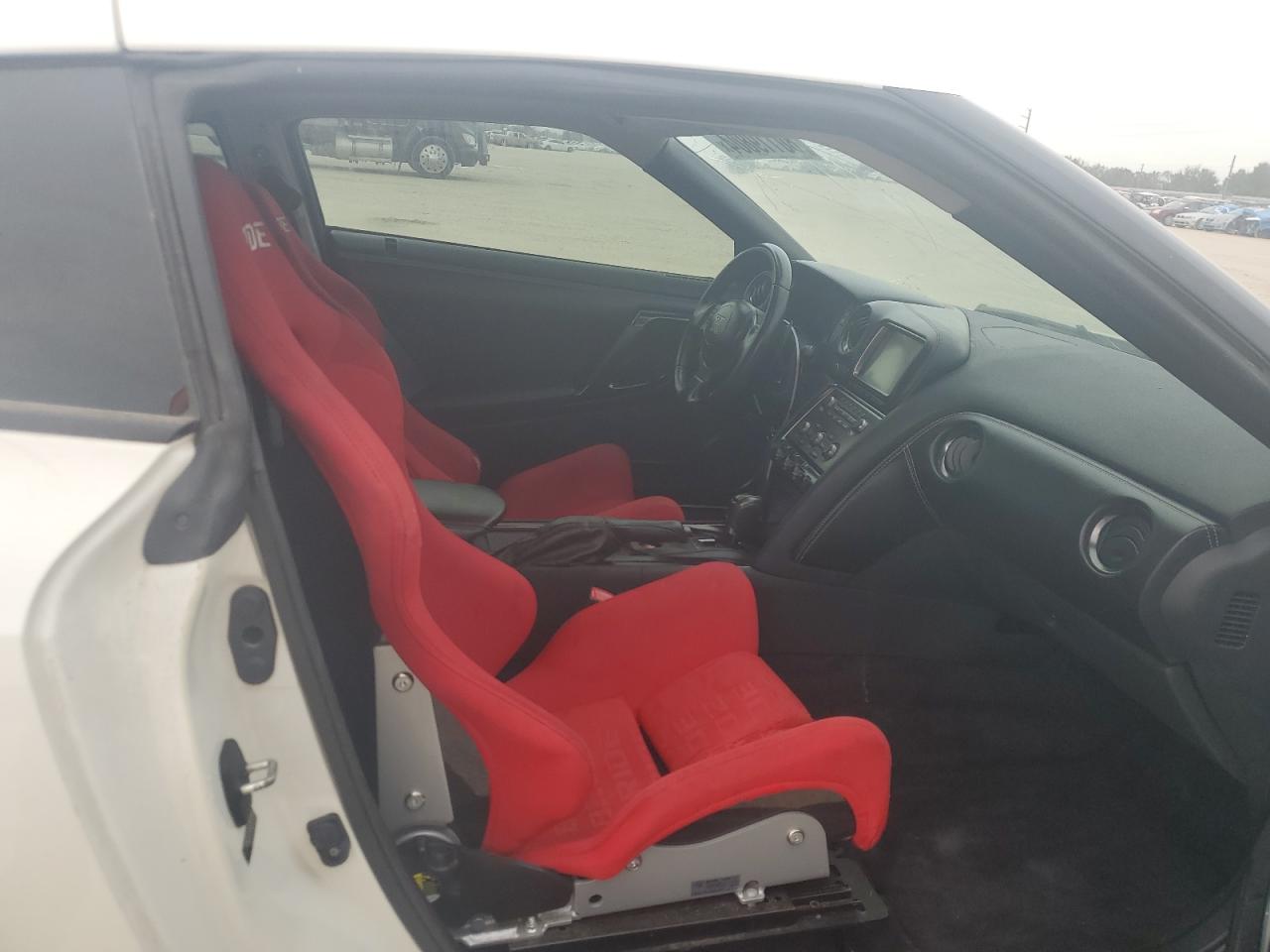 Nissan Gtr Premium