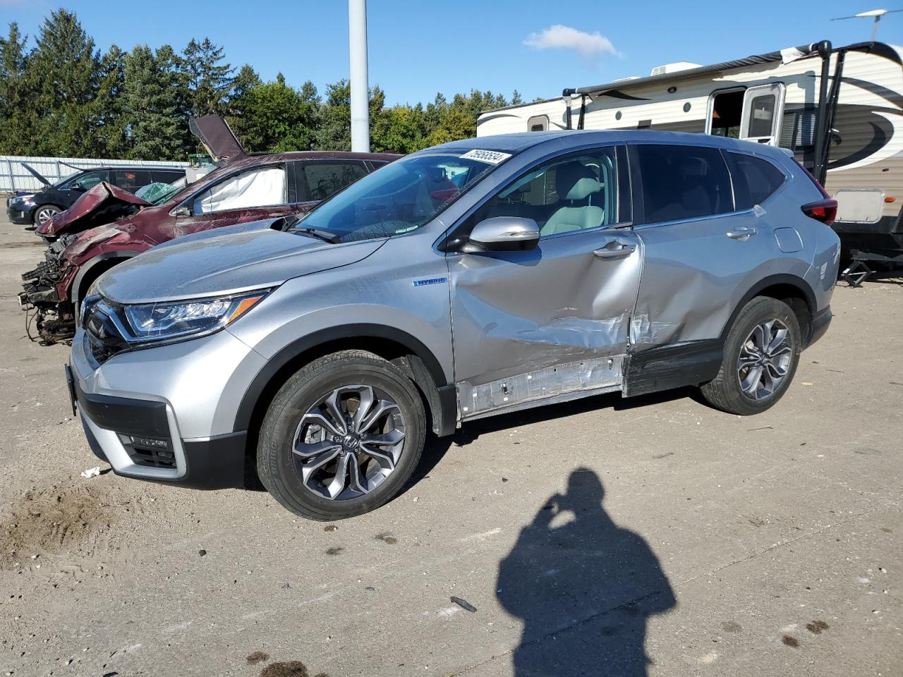 Salvage Honda Crv Image