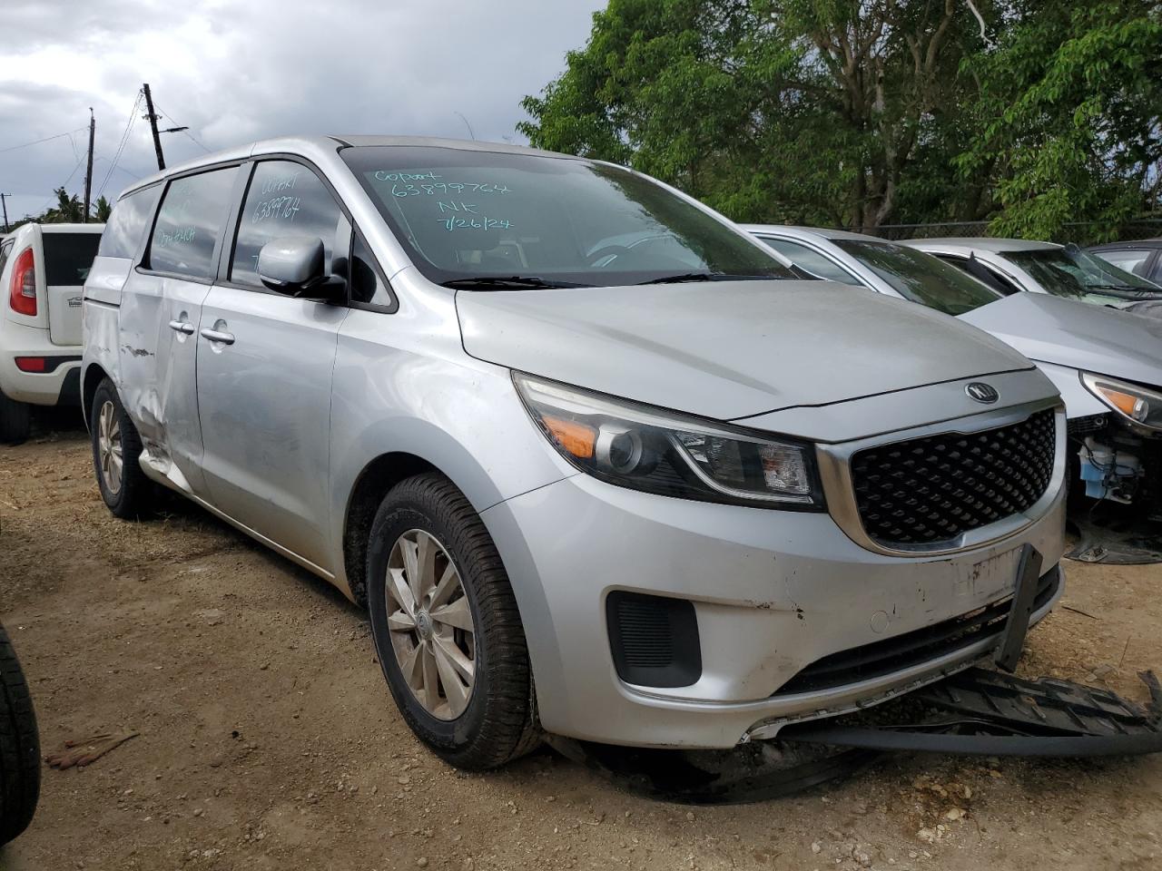 Kia Sedona L