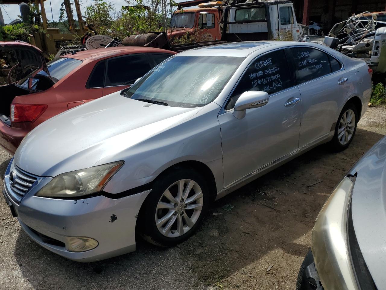 Salvage Lexus Es Image