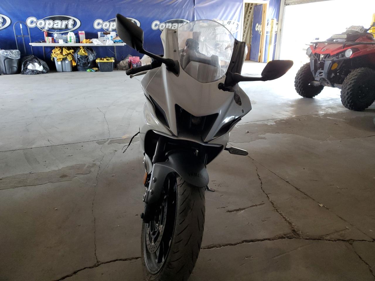 Yamaha Yzfr7