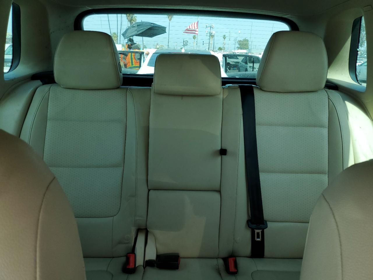 Volkswagen Tiguan S