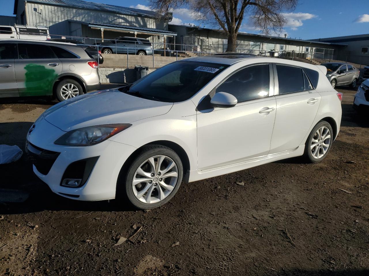 Salvage Mazda Mazda3 Image