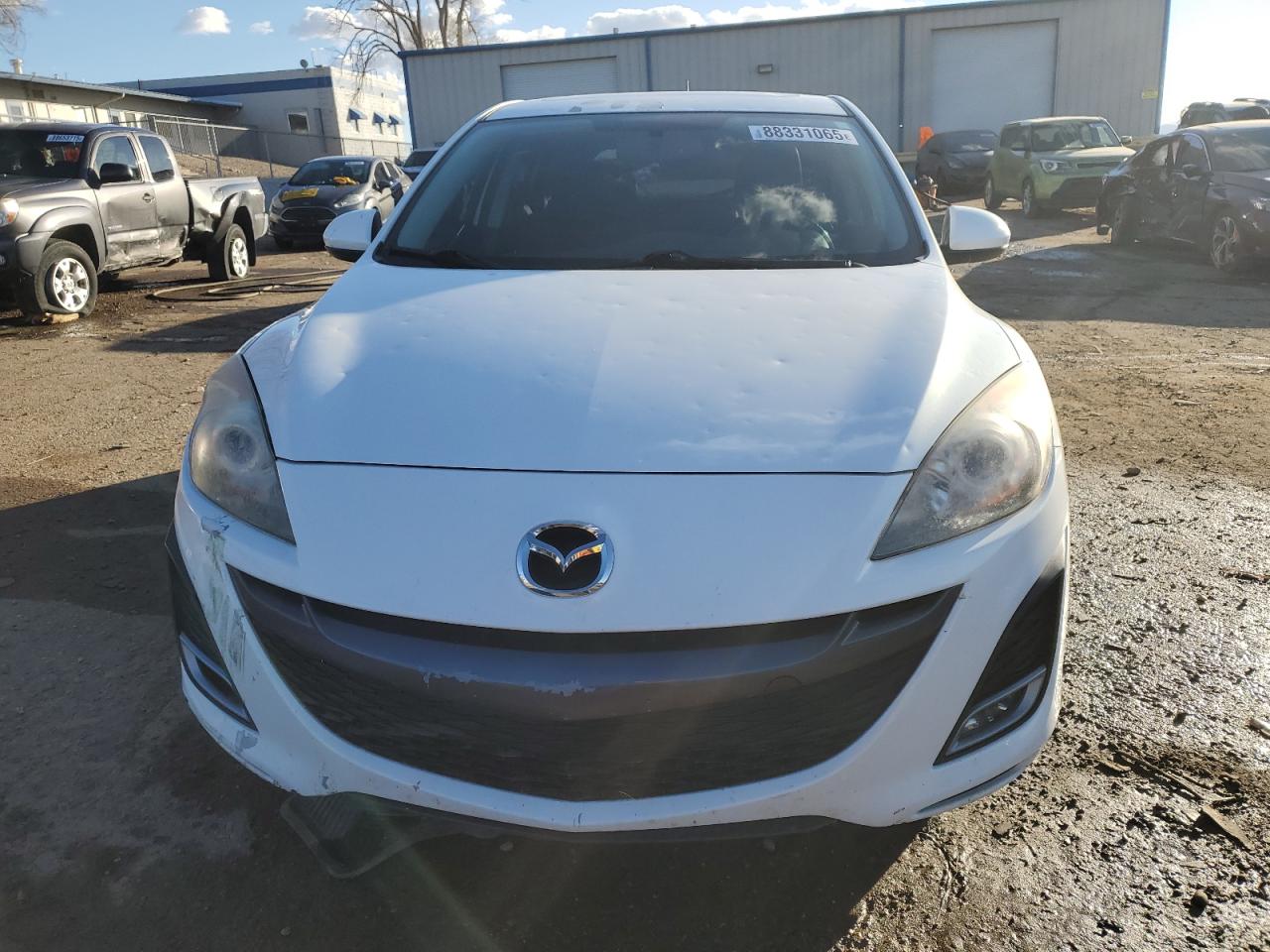 Mazda Mazda3 S