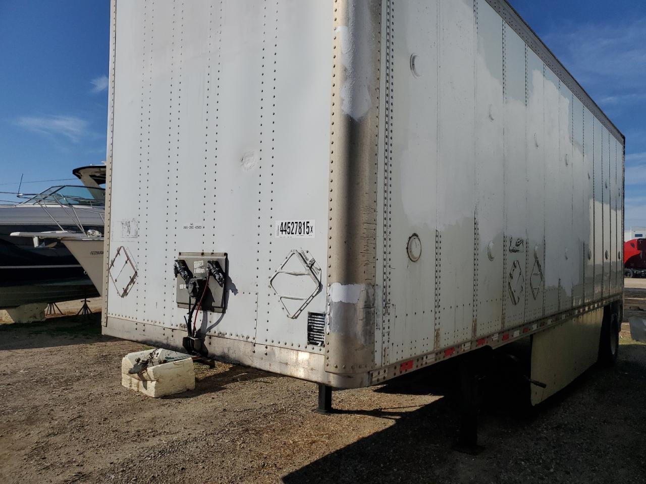 Wabash 28 Trailer