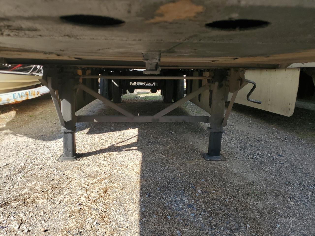 Wabash 28 Trailer