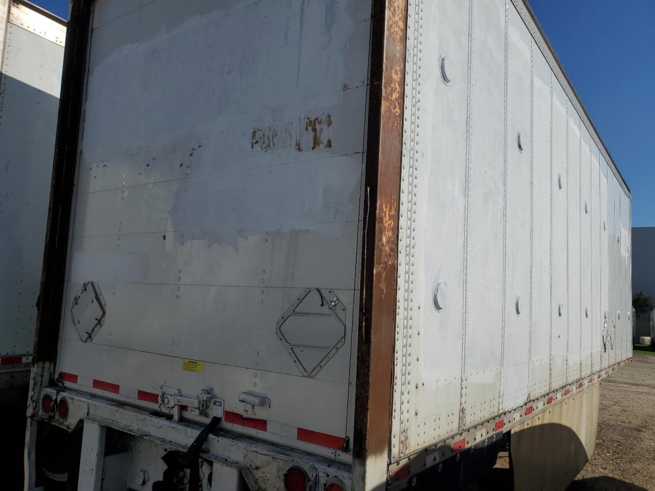 Wabash 28 Trailer