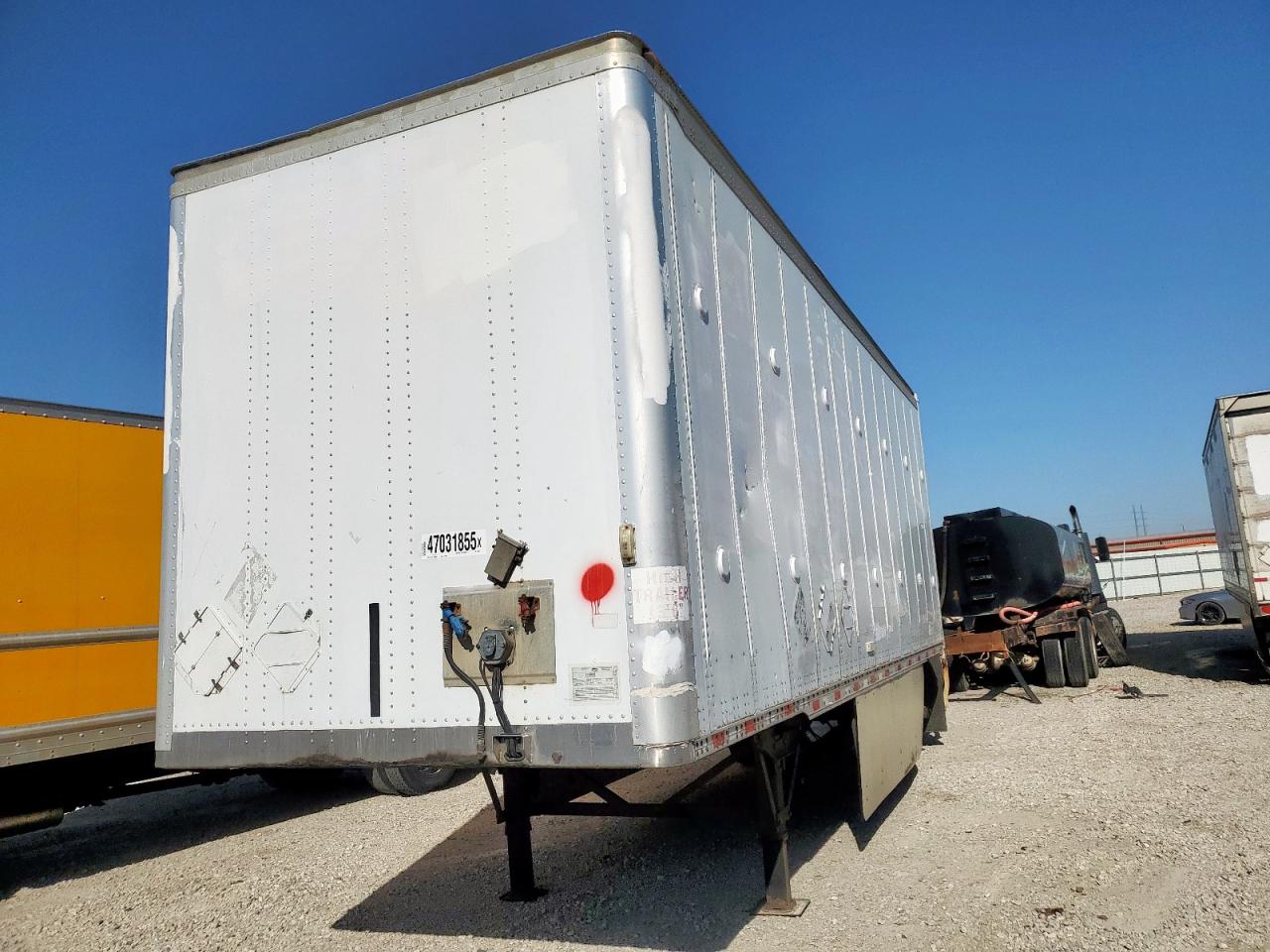 Wabash 28 Trailer