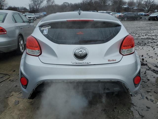 Hyundai VELOSTER Turbo