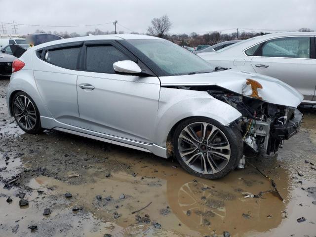 Hyundai VELOSTER Turbo