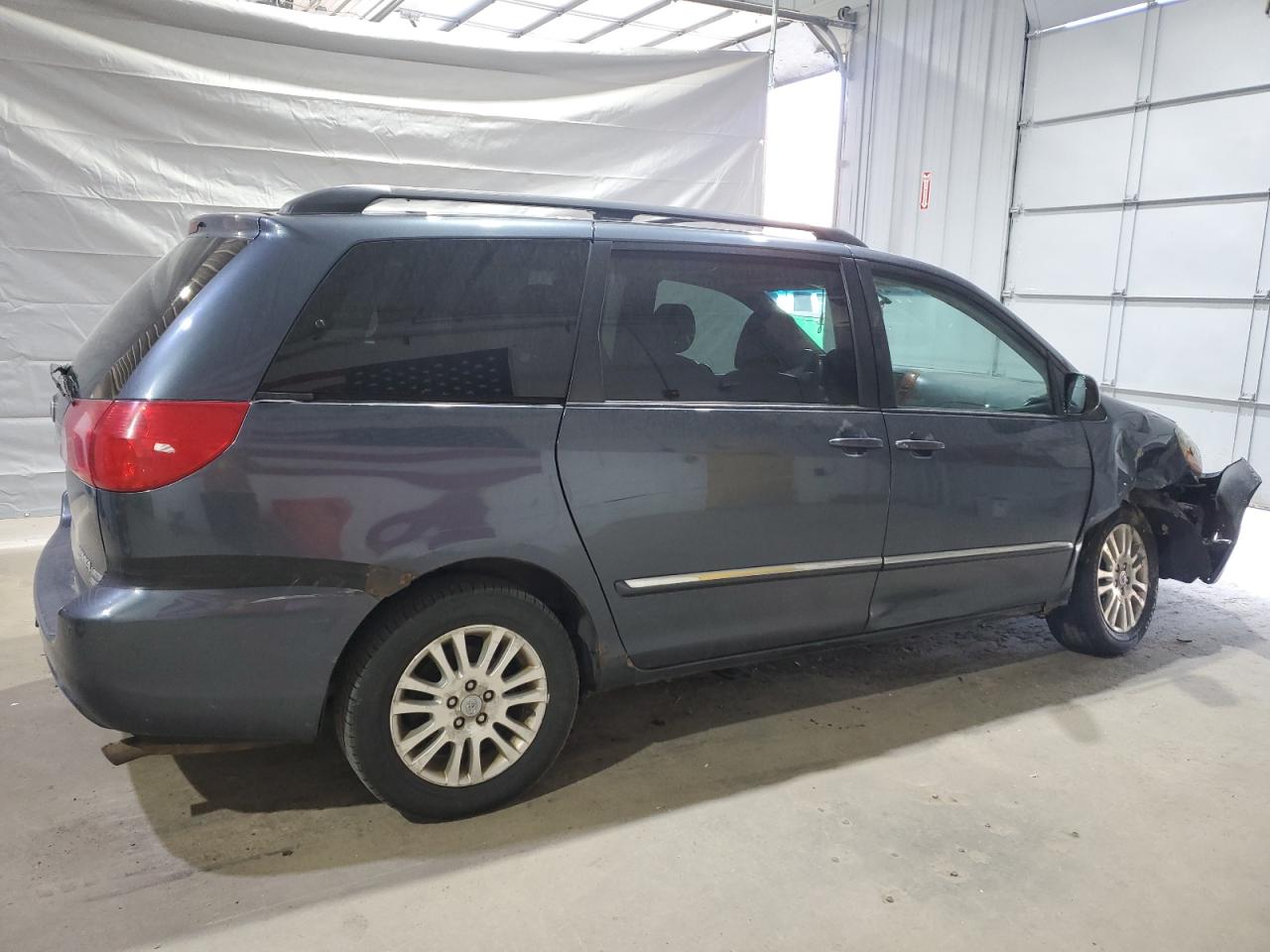 Toyota Sienna Xle