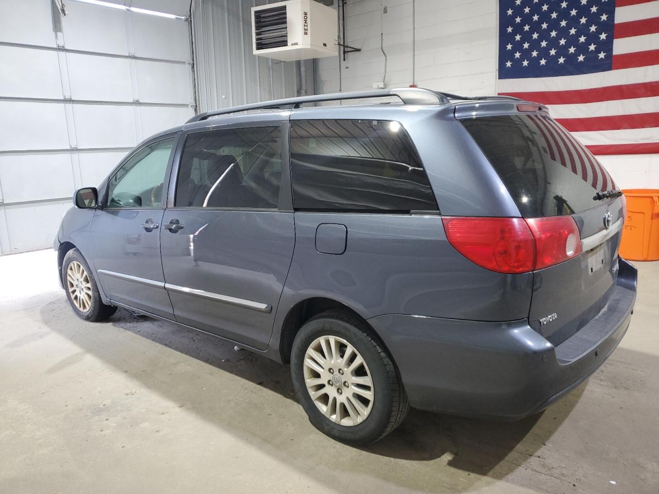 Toyota Sienna Xle