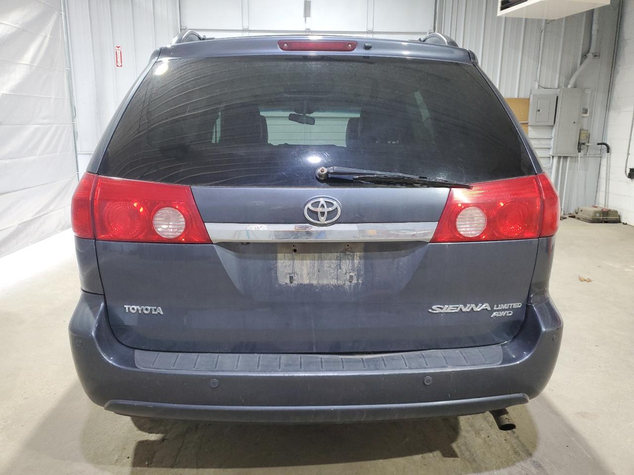 Toyota Sienna Xle