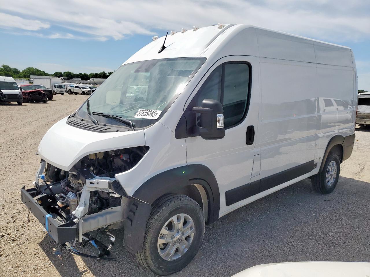 Salvage Ram Promaster Image