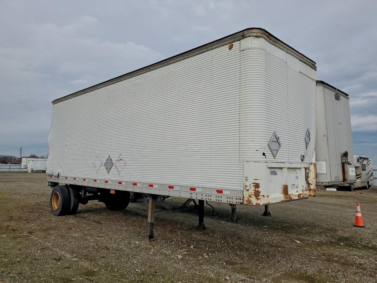 Salvage Utility Trailer Image