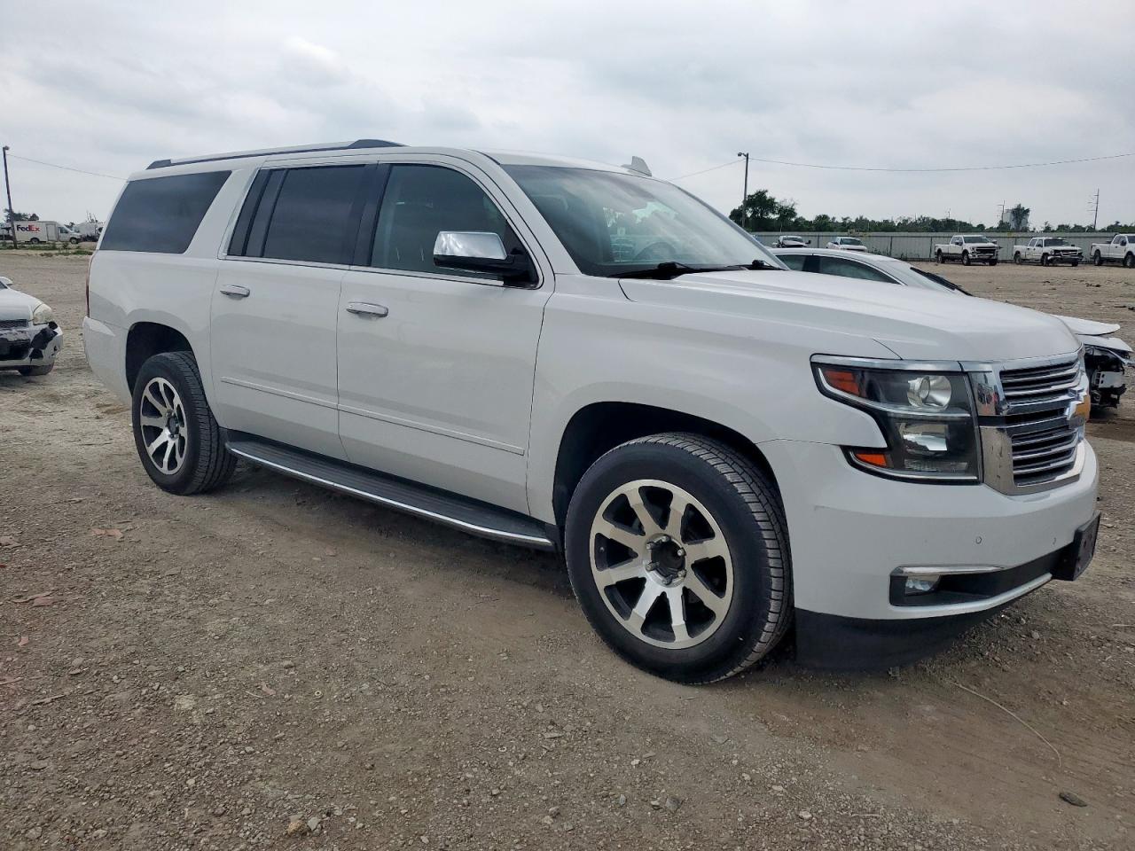 Chevrolet Suburban C1500 Premier