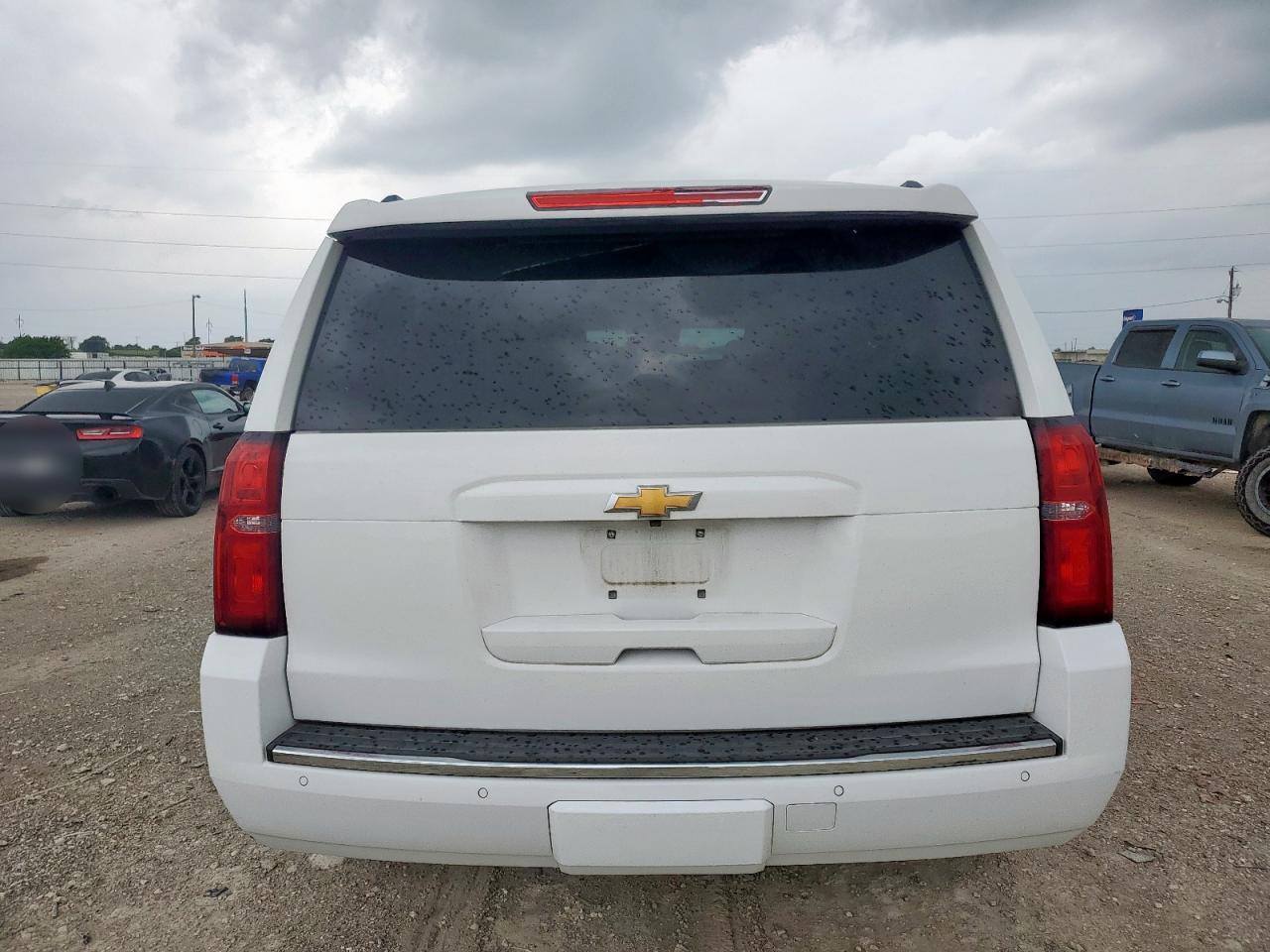 Chevrolet Suburban C1500 Premier