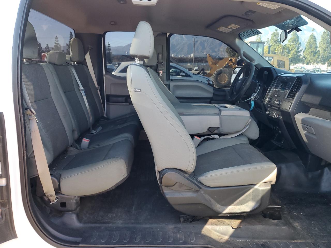 Ford F-150 Super Cab