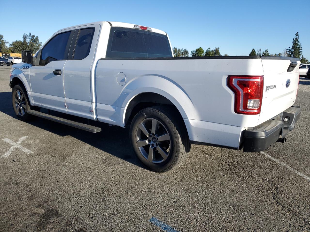 Ford F-150 Super Cab