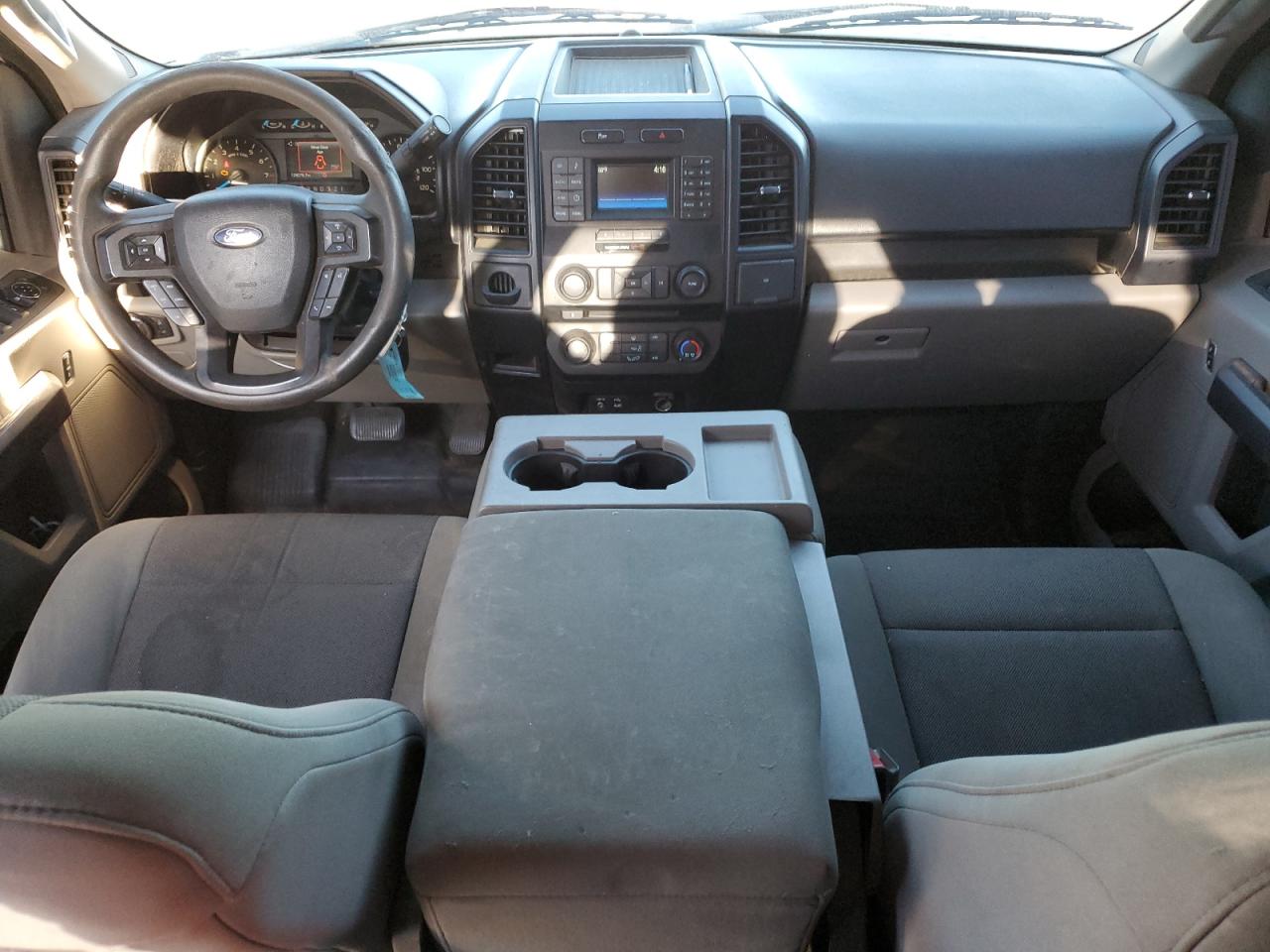 Ford F-150 Super Cab