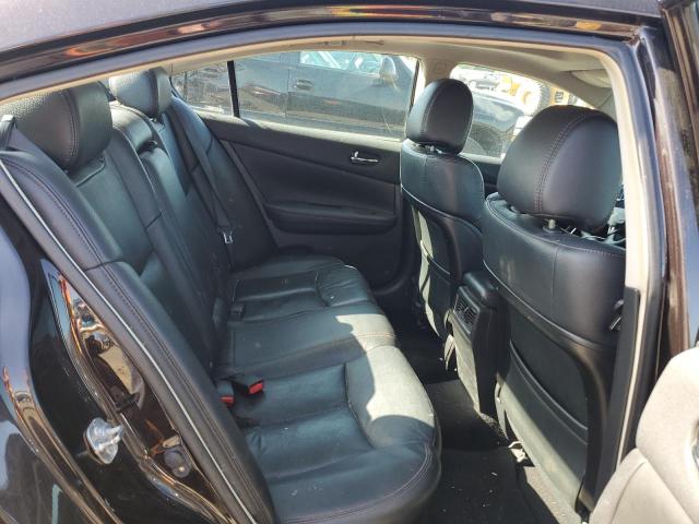 Nissan Maxima S