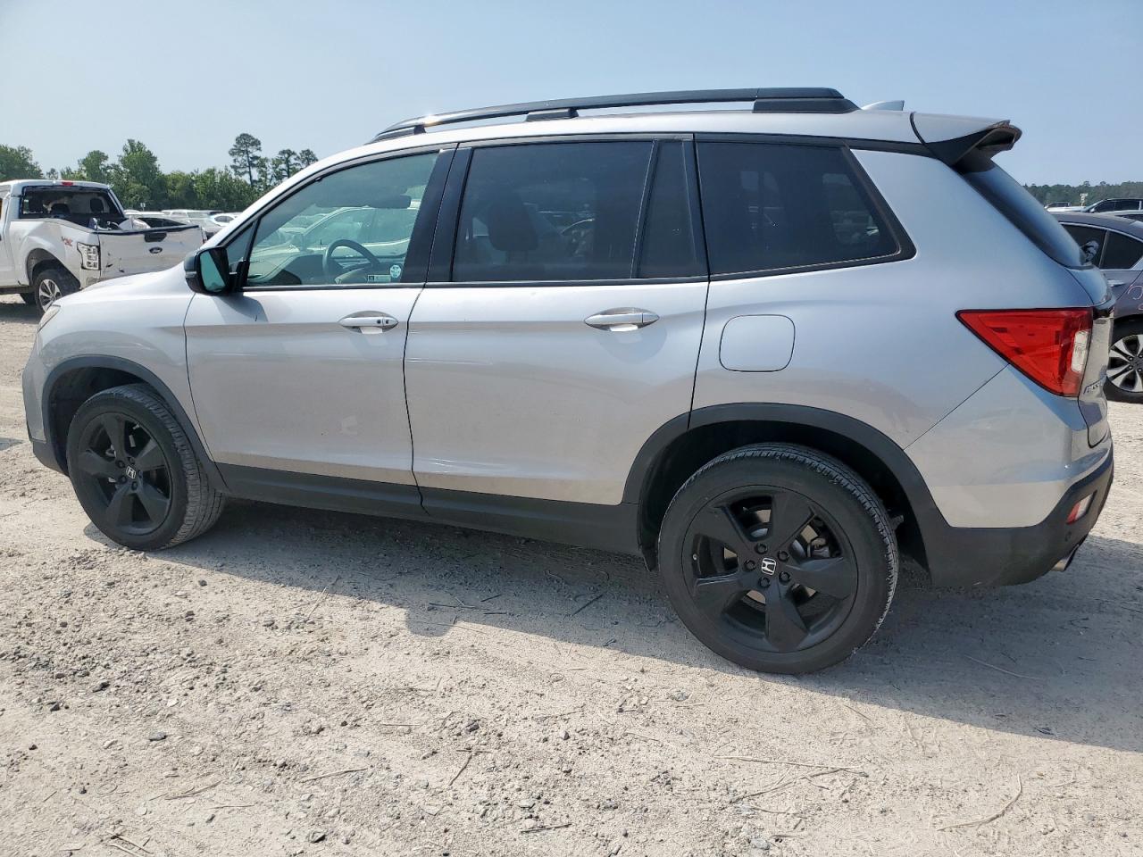 Honda Passport Elite