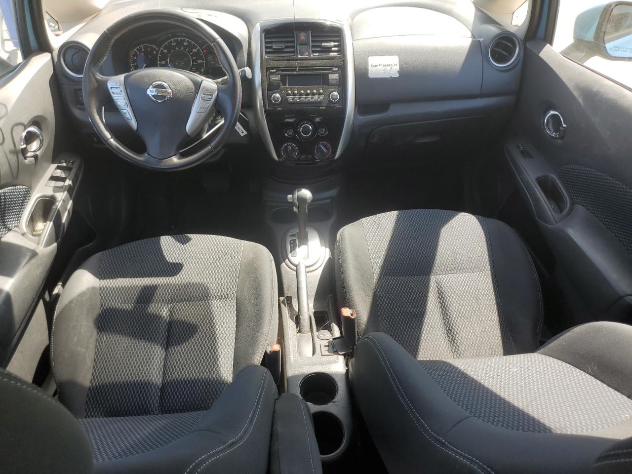 Nissan Versa S