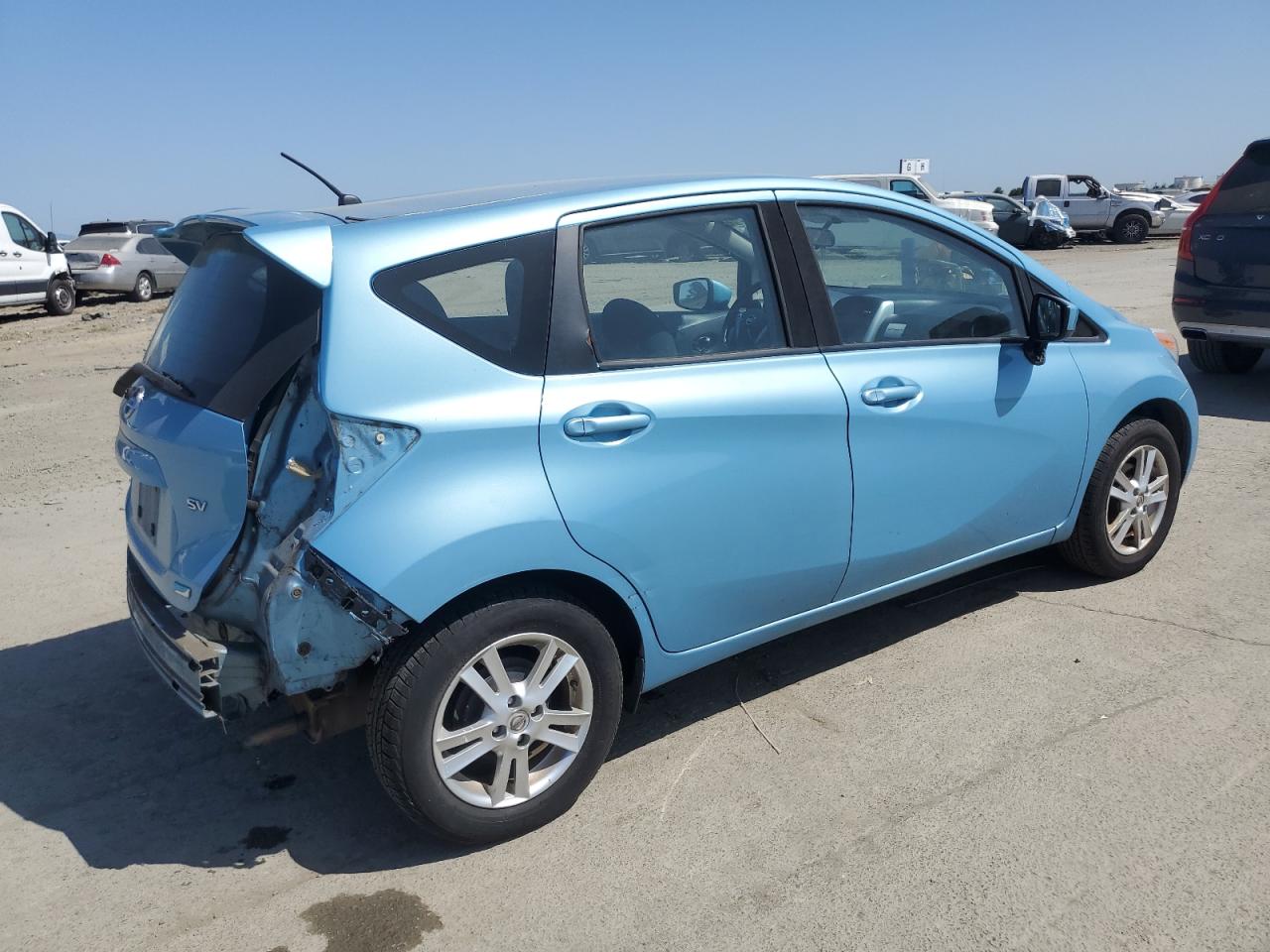 Nissan Versa S