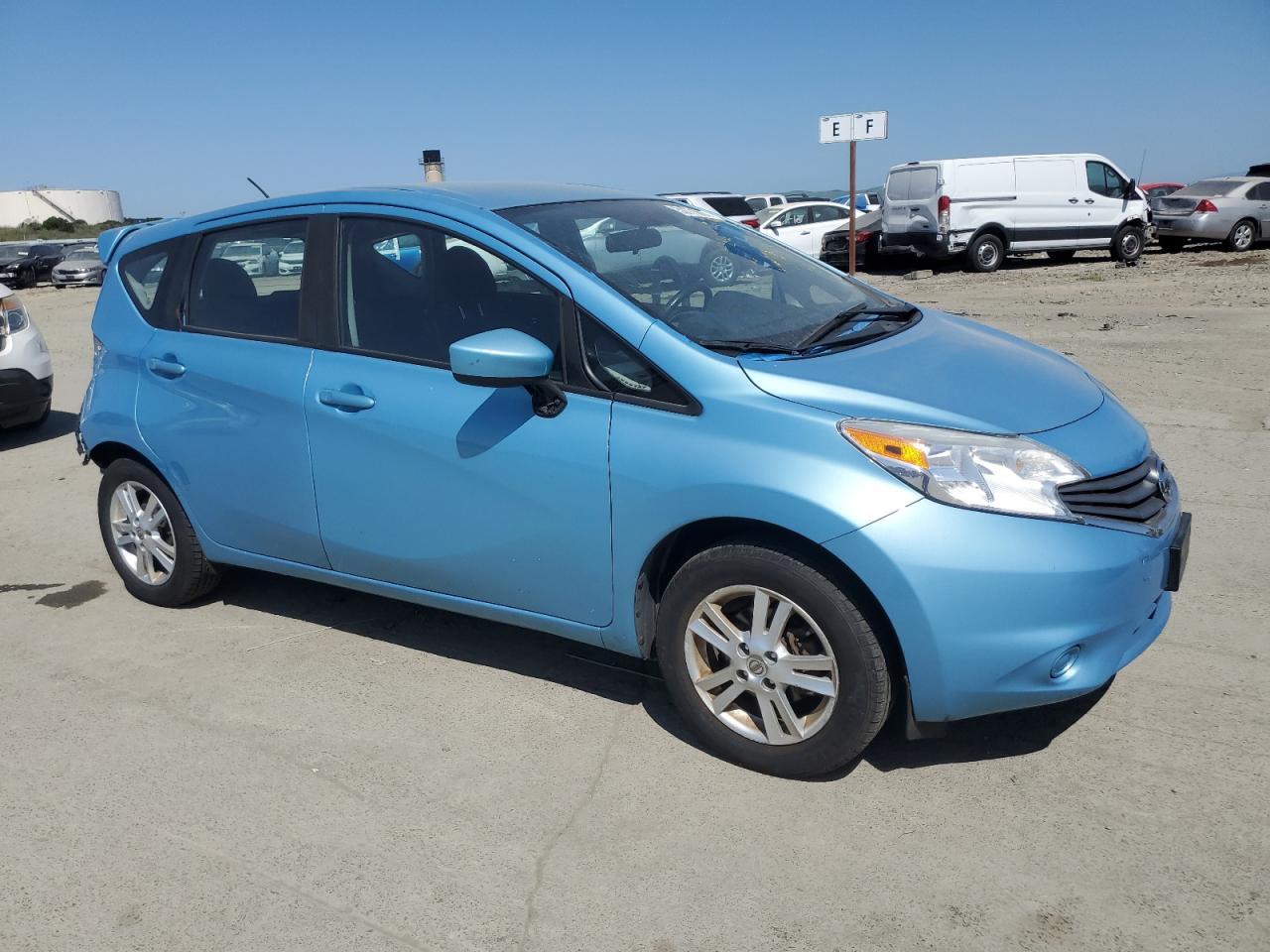 Nissan Versa S