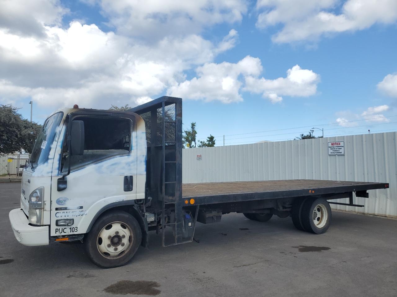 Salvage Isuzu Nqr Image