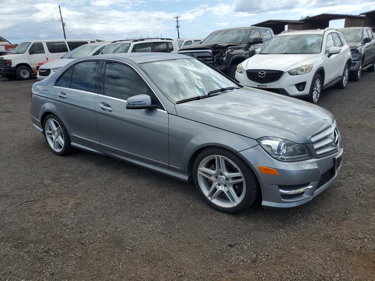 Mercedes-Benz C-Class 250