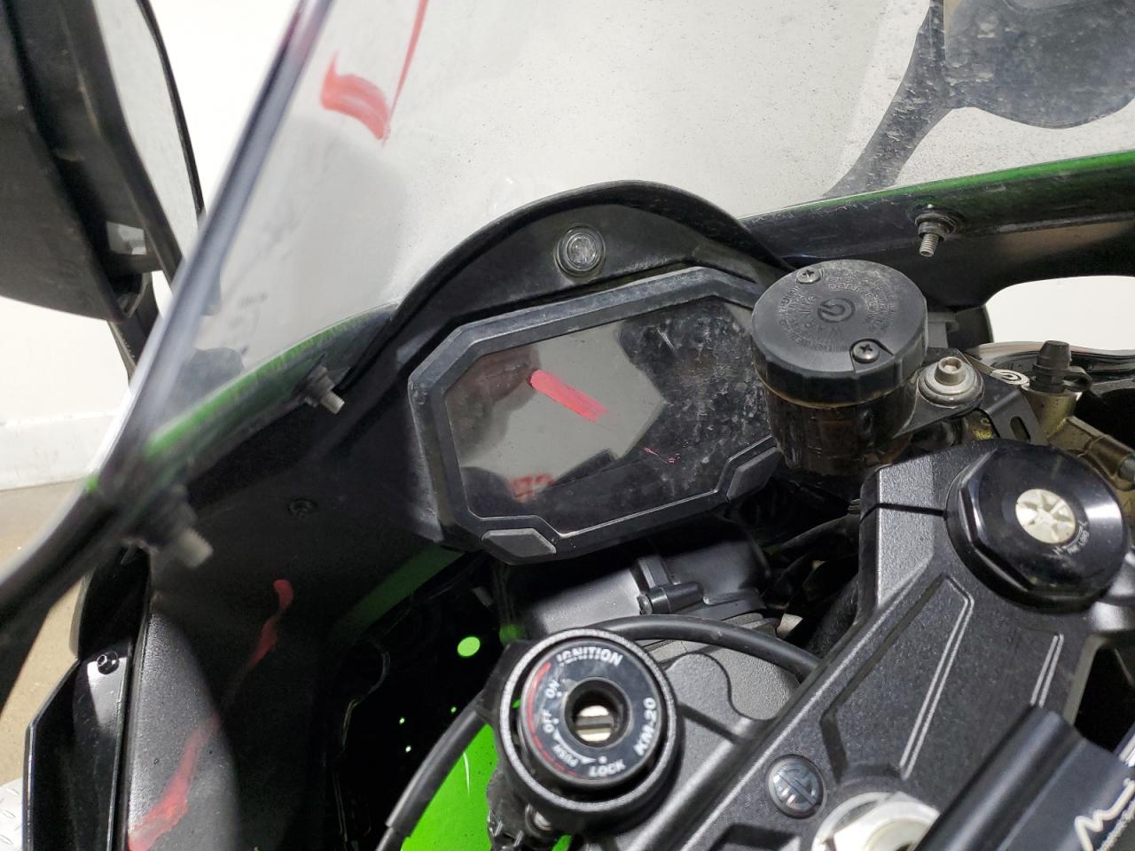 Kawasaki Zx1002 T T