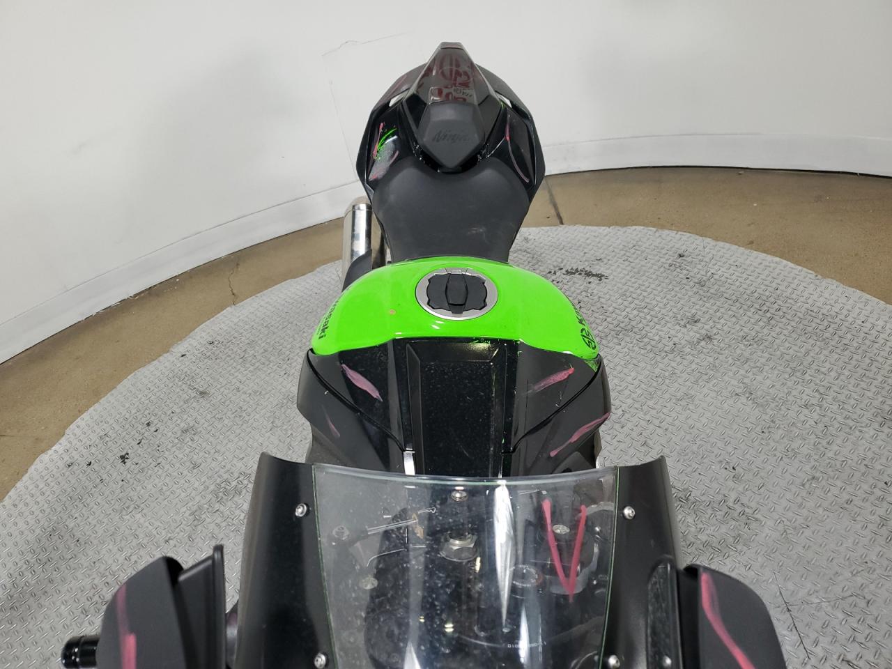 Kawasaki Zx1002 T T