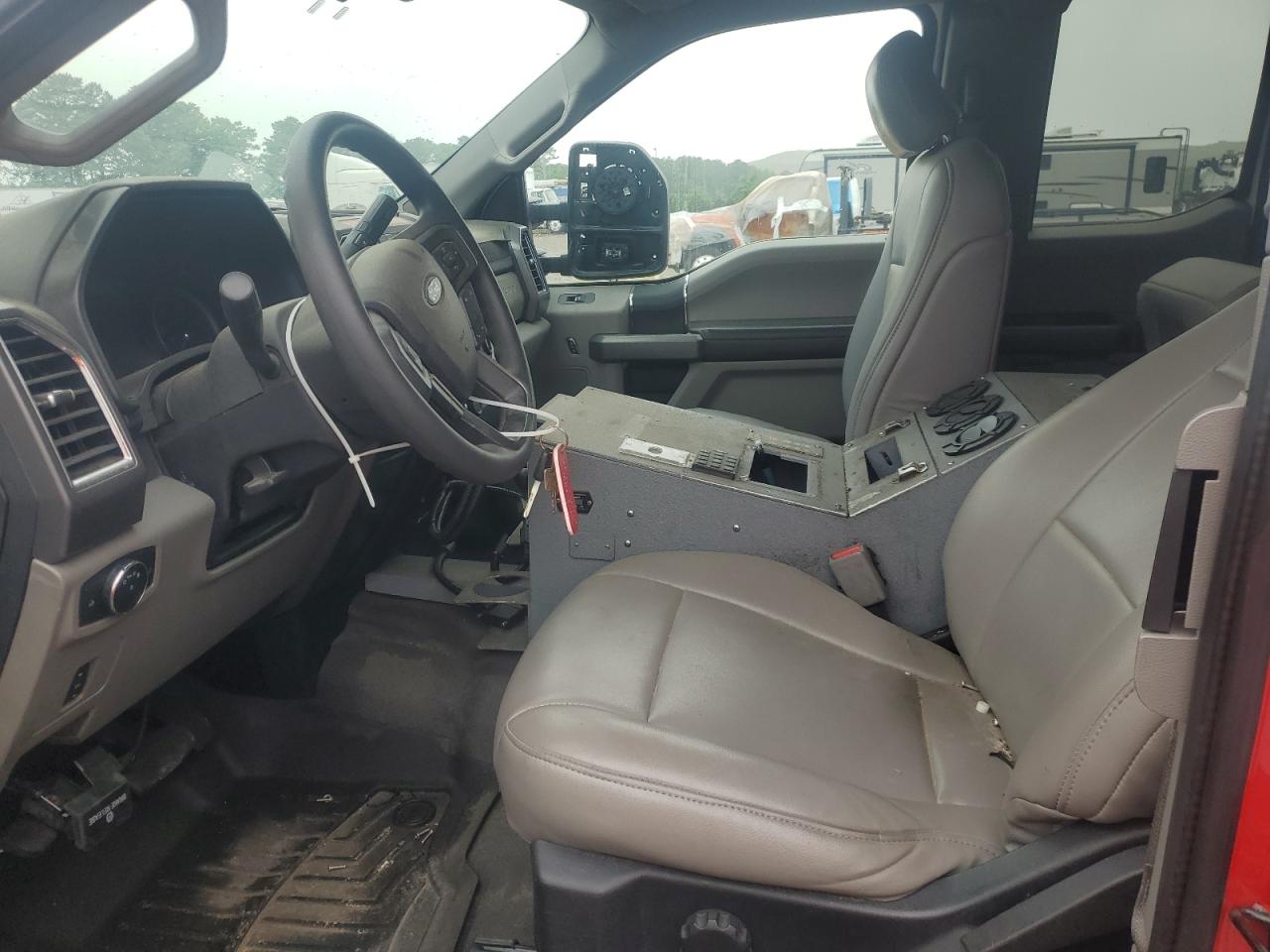 Ford F-550 Super Duty