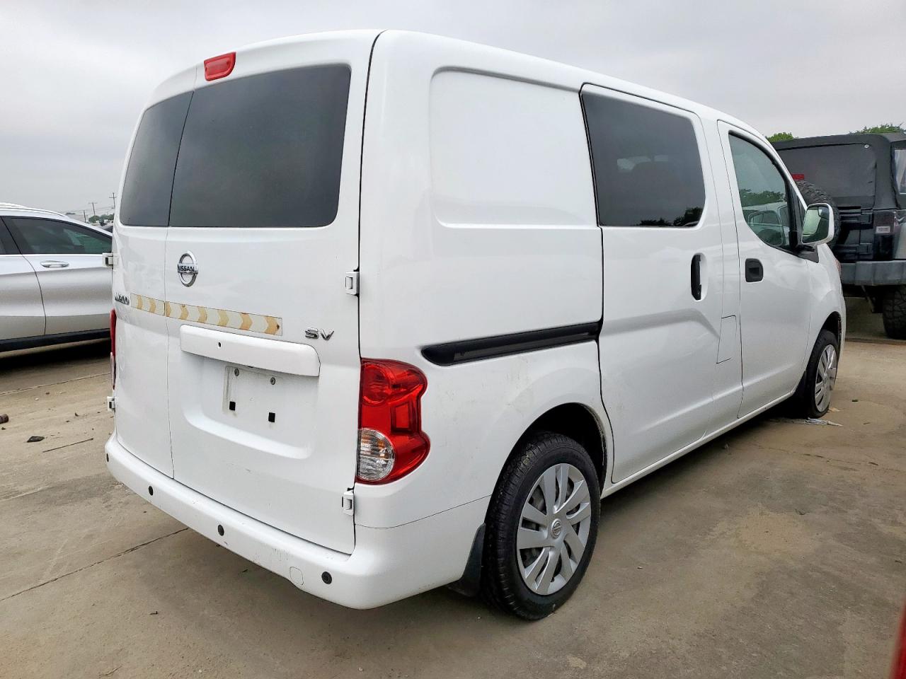 Nissan Nv 2.5s