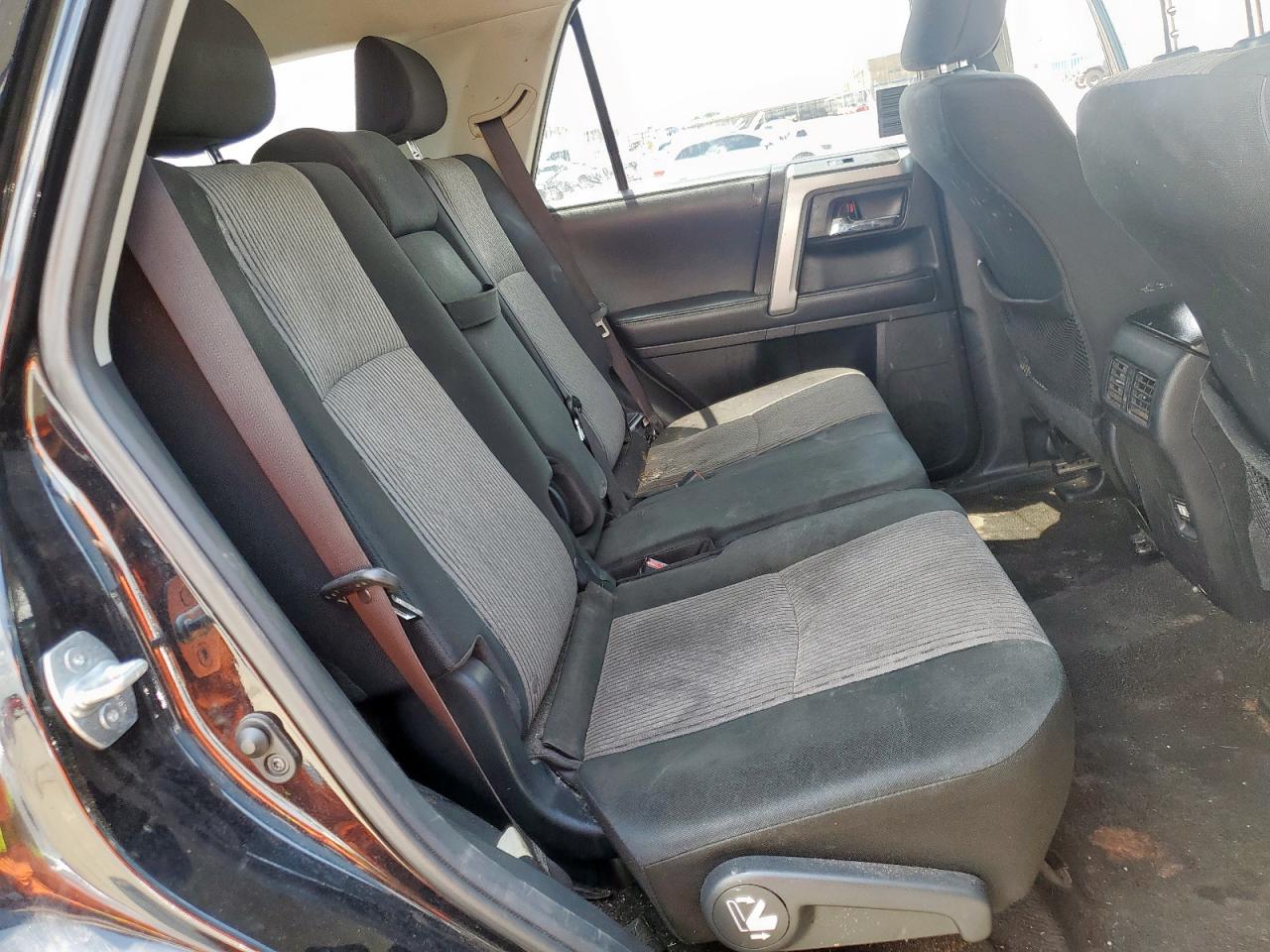 Toyota 4Runner Sr5