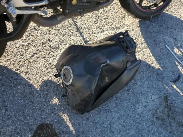 Yamaha Yzf1000 C