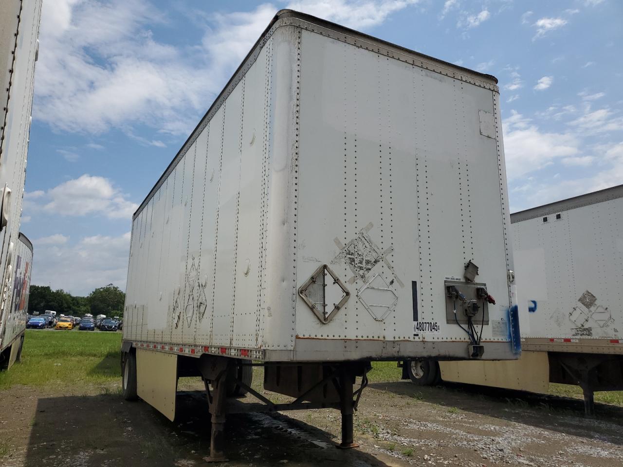 Salvage Wabash Dry Van Tr Image